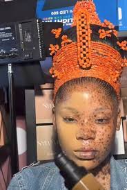 What makeup those not do those not exist 😳