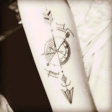 Ok Dovmeleri Compass Arrow Tattoos Ok Dovmeler Dovme Geometrik Dovmeler