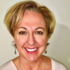 Leanne Norris (@TLeanneNorris)