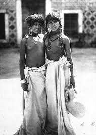 Gentoo dancing girls from Madras, displaying jewellery — PICRYL - Public Domain Media Search Engine