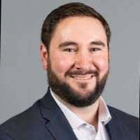 Jennifer Laxton's Instagram, Twitter & Facebook