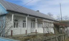 De vânzare apartament cu trei camere decomandat situat la parter, pe strada hărniciei, în sfântu gheorghe. Case Delta Dunarii Sfantul Gheorghe