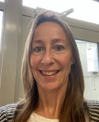 Ruth Farquhar is a qualified primary school teacher and one of MAC's  teacher aides who provide specialised support to students in our school's  special education needs hub known as HQ. Ruth says