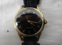 We are pleased to be the premier online retailer of luxury discount watches for men and women. Lot Vintage Mens Bulova Watch Black Gold Self Wind