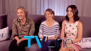 When is reign season 4 coming out? Reign Cast Interview At Comic Con 2014 Tvline Youtube
