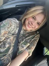 Amber Dube's Instagram, Twitter & Facebook