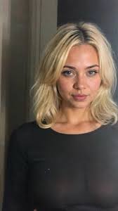 Alexia Price (@thealexiaprice)