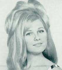 Penny Plummer's Instagram, Twitter & Facebook