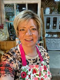 Today we begin introducing the amazing vendors we have for the Fall Market.  Please note: These photos represent the vendors products. I do not have  pricing or product availability. 🍂FARMHOUSE ANTIQUES Tim