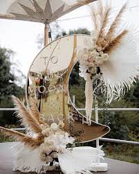 1 654 Likes 12 Comments Lovely Bride Lovelybride On Instagram We Our Lovelies To The Moon And Back So Celestial Wedding Wedding Decorations Wedding