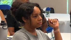 Kristi Merriweather's Instagram, Twitter & Facebook