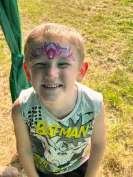 It is now only 6 days till our Chainsaw Carving day takes place