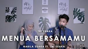 Dirilis pada 24 mei 2019, melalui kanal youtube musisi jogja project, musik video lagu ini sudah ditonton lebih dari 12. Menua Bersamamu Tri Suaka Lirik Nabila Suaka Ft Tri Suaka Youtube