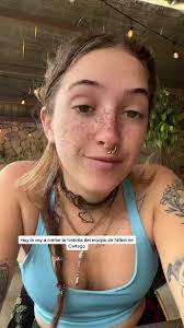 zoe castro (@zoecastrx)