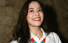 Atalarik syah kepergok jalan bareng vonny cornelia, atalarik syah, beberapa waktu telah meresmikan perceraiannya dengan. Vonny Cornelia Unggah Foto Ini Netizen Cocok Banget Sama Atalarik Syah