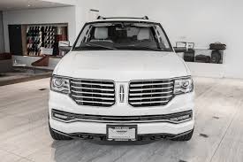 Color keyed carpeting w/scuff plates. 2015 Lincoln Navigator Stock P013728b For Sale Near Vienna Va Va Lincoln Dealer