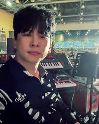 Park minwoo (@pmw_music) • Instagram photos and videos