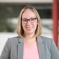 UCalgary's Sport Medicine Centre welcomes Dr. Karen Ballinger, MD FRCPC, a  new #pediatric sport medicine doctor for youth ages 5 to 17! #yyc  #sportinjury