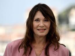 Iris Berben: „Wir holen uns die Leinwand zurück“