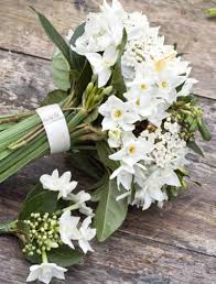 Luxury Wedding Florist Providing Flowers In The Cotswolds And South West Wedding Flowers Narcissus Wedding Bouquet Spring Wedding Flowers