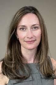 Jenifer Perry's Instagram, Twitter & Facebook