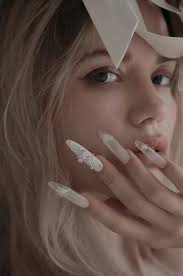 Top 99+ mẫu nail cô dâu màu trắng đẹp, tinh khôi và sang trọng