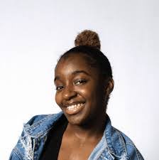 Leah Chandler's Instagram, Twitter & Facebook