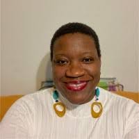 Donna Drayton's Instagram, Twitter & Facebook