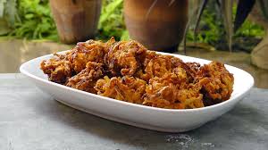Indische Frittierte Zwiebelballchen International Vegan Recipe Onion Bhaji Paleo Recipes Recipes