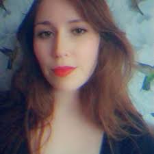 Lora Smith (@Loralots)