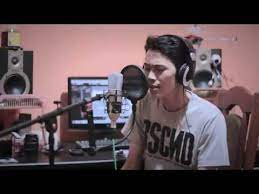 Tersedia lirik lagu lengkap beserta data untuk para pengguna dan penikmat musik. 4 9 Mb Sixth Sense Hari Ini Dan Semalam Headphone User Download Lagu Mp3 Gratis Mp3 Dragon