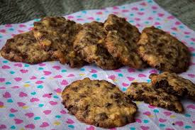 Cookies Aux Noix Et Aux Eclats De Chocolat Recette D Alain Ducasse Recette Meilleur Recette Alimentation