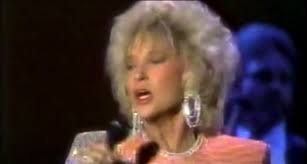 Tammy Wynette ~ Liars Roses🌹