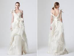 Simply Vintage Vera Wang Wedding Dresses Wedding Dress Prices Vera Wang Wedding Gowns Vera Wang Bridal