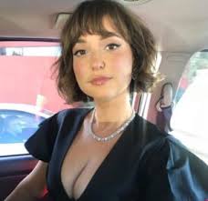 Transport yourself to another world with these great shows vayntrub has had small roles in film and most popular movies and tv shows with milana vayntrub. Milana Vayntrub Pictures Wiki Bio Relationship Tv Shows And Net Worth Profvalue Blog