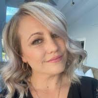 40+ "Vanessa Jones" profiles