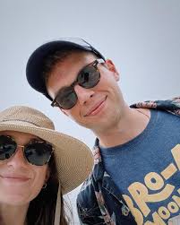 I couldn't think of a more perfect way to kick off the summer than with  dear friends, live music and giving back🫶🏼