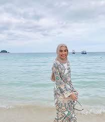 The best wife bongo move download : Baju Pantai Anak Perempuan Desain Baju Muslim