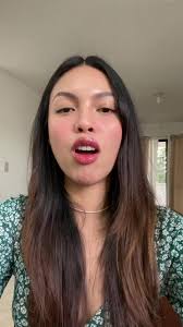 Olivia Rodrigo Renner