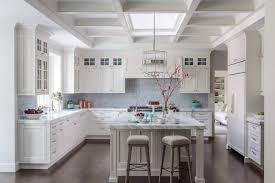 However, you don't need to live in a giant house to have a coffered ceiling. 50 Kitchens With Coffered Ceilings Photos Home Stratosphere