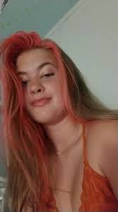 Anna Gillette (@leftypitcher12)