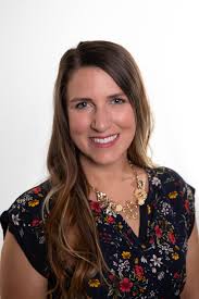 Hairstylist for fine thinning medium short hair in Lebanon?