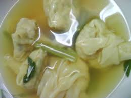 Lapar pulak rasa perut ni, nak makan apa ye? Tumis My Resepi Sup Wantan Simple