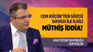 Üniversiteyi, i̇stanbul üniversitesi'nde amerikan kültürü ve edebiyatı bölümünde okudu. Cem Kucuk Ten Sozcu Davasi Ile Ilgili Muthis Iddia Sozcu Youtube