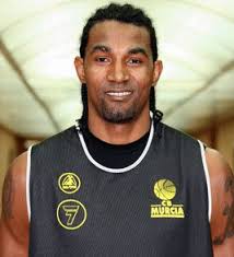 BASKETDOMINICANO.COM :: El Basket nos Une: LA ROMANA: JUAN PABLO DUARTE  DERROTA A QUISQUEYA CON GRAN PARTIDO DE ALEXIS MONTAS.