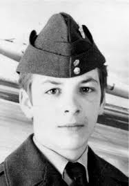 On November 6, at the 629 Kiwanis Quebec Squadron, the cadets welcomed Mr.  André Perkin, a member of the Canadian Indigenous Veterans Association. His  visit, filled with emotion, aimed to mark Remembrance