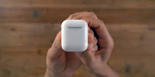 This means the new 'buds should be comfortable to wear, which isn't always the case with sealed earbuds. Airpods 2 2019 Review With Wireless Charging Case 9to5mac