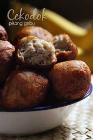 Ada Yang Panggil Cucur Ada Panggil Cekodok Dan Ada Yang Panggil Jemput Jemput Walau Apapun Panggilan Yang Asian Food Appetizers Asian Desserts Banana Recipes