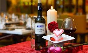 Romantic Room Package For Valentine S Day In Macau 2017 Valentinesday Valentine Hotel Room Packages Hotel Specials