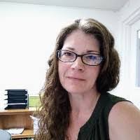 Amy Kelch's Instagram, Twitter & Facebook